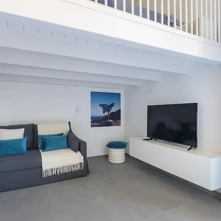 شقة Almatros Design Loft Zaffiro *