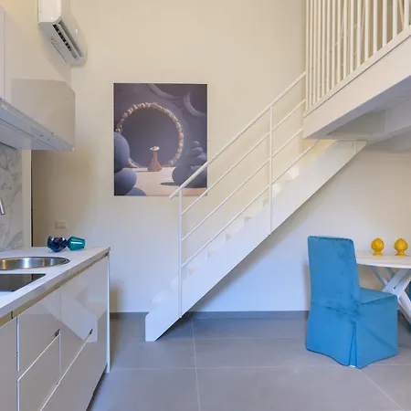 Almatros Design Loft Zaffiro شقة