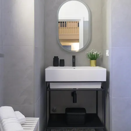 Almatros Design Loft Zaffiro